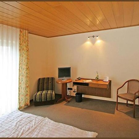 Hotel Zur Krone Ronneburg  المظهر الخارجي الصورة