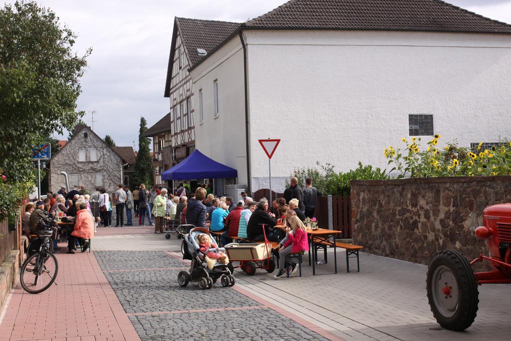 Hotel Zur Krone Ronneburg  المظهر الخارجي الصورة