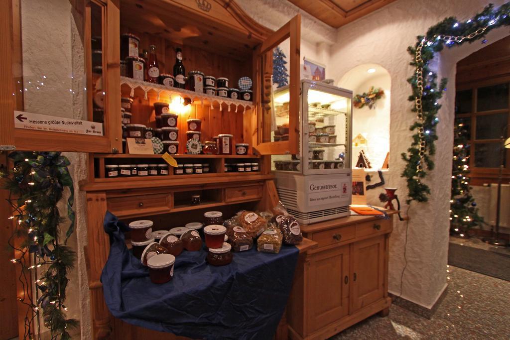 Hotel Zur Krone Ronneburg  المظهر الخارجي الصورة
