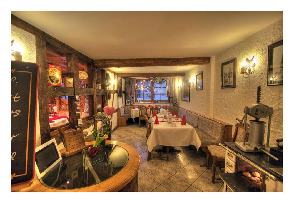 Hotel Zur Krone Ronneburg  المظهر الخارجي الصورة