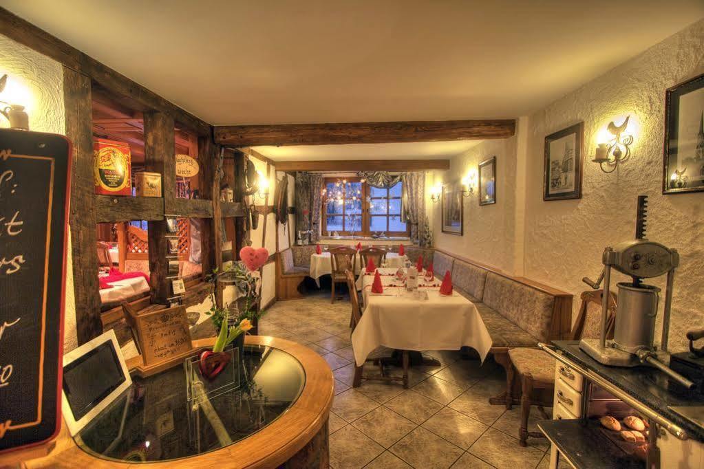 Hotel Zur Krone Ronneburg  المظهر الخارجي الصورة
